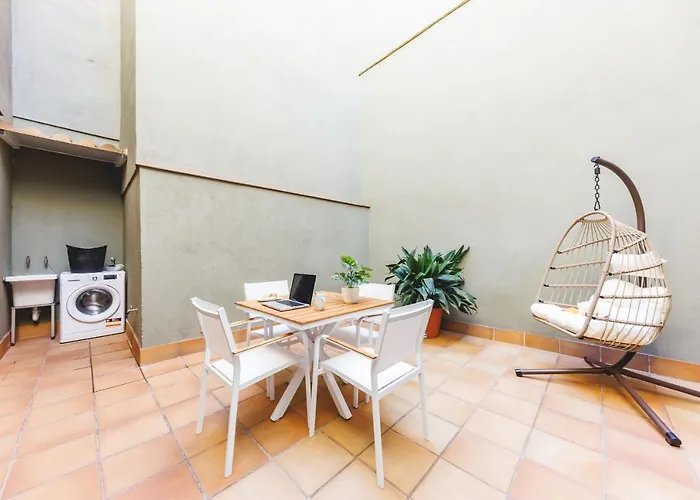 Bravissimo Placa Catalunya, 2-Bedroom Apartment With Terrace