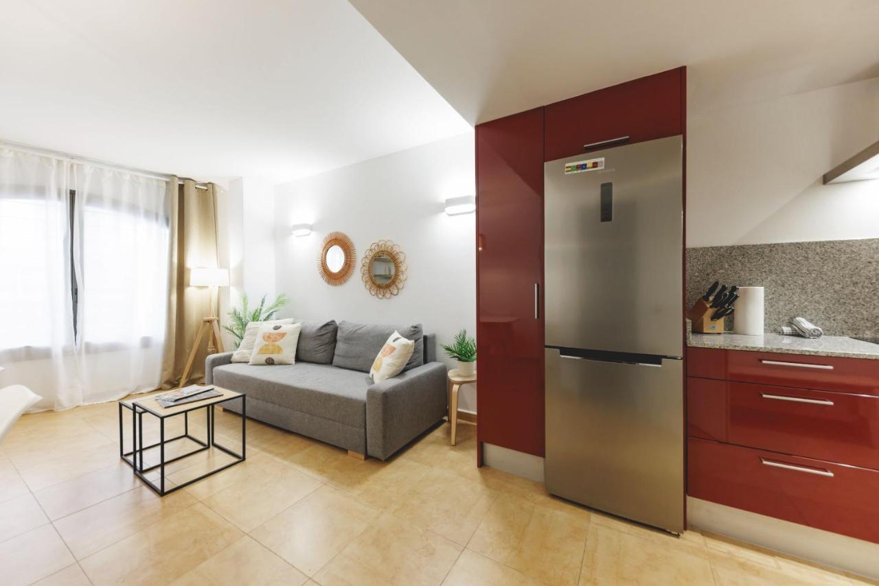 Bravissimo Placa Catalunya, 2-bedroom With Terrace Apartment